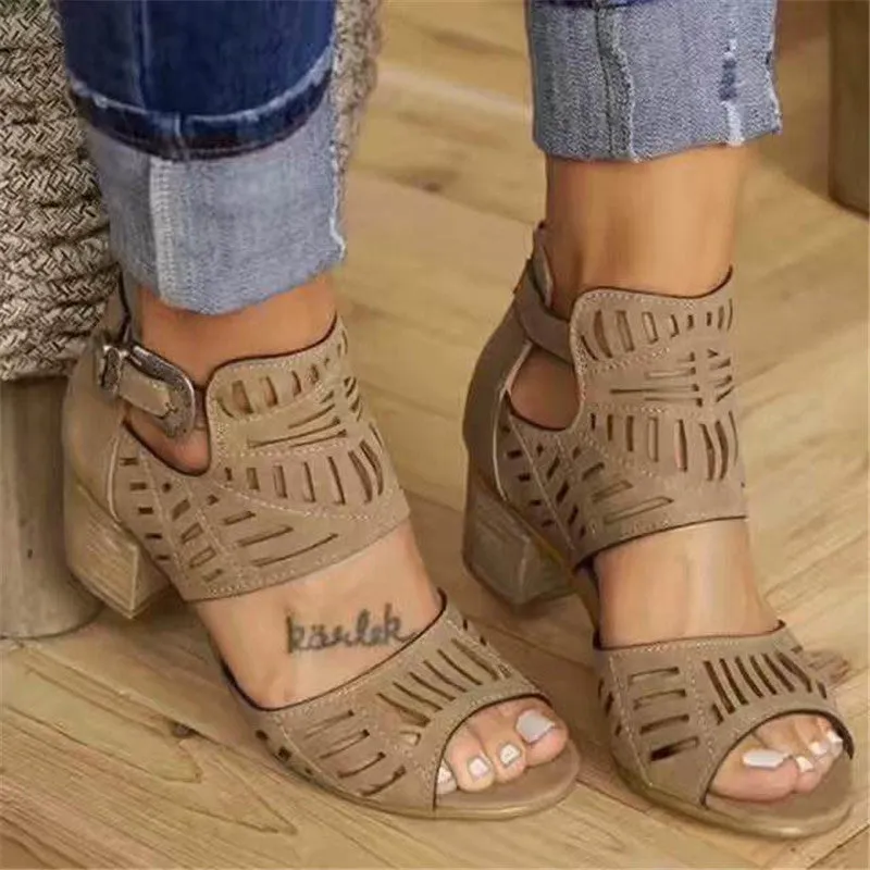2024 Summer New Hollow Laser Flower Thick Heel Large Women's High Sandals
