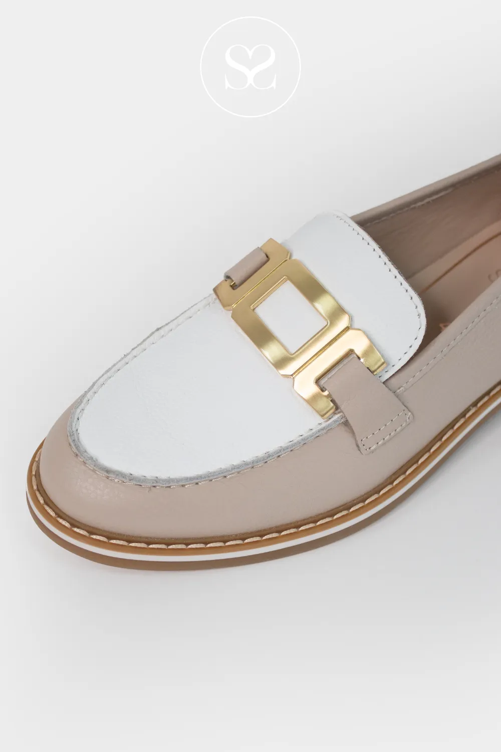 ARA 12-11252 BEIGE/CREAM LEATHER BLOCK HEEL LOAFERS