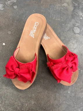 Corkys Spray Tan in Red Canvas